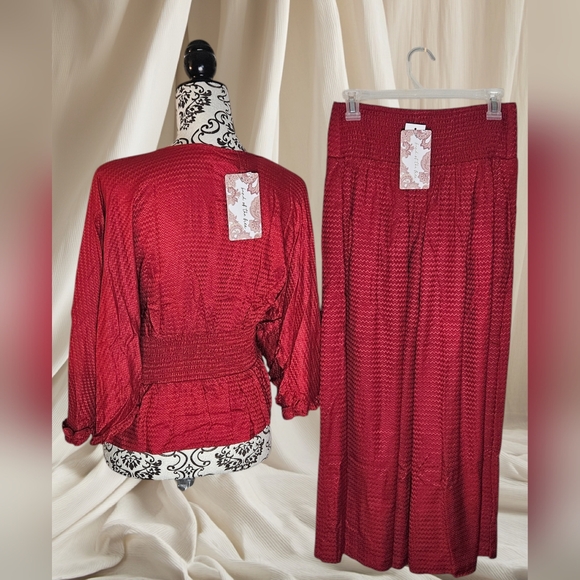 Band of the Free Wine Red Chevron Embossed Boho Blouse and Palazzo Pants Set- M - Picture 7 of 16